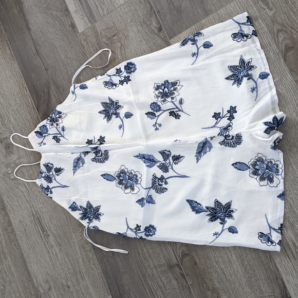 EMBROIDERED ROMPER - Picture 2 of 11